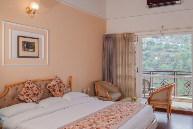 Neelesh Inn